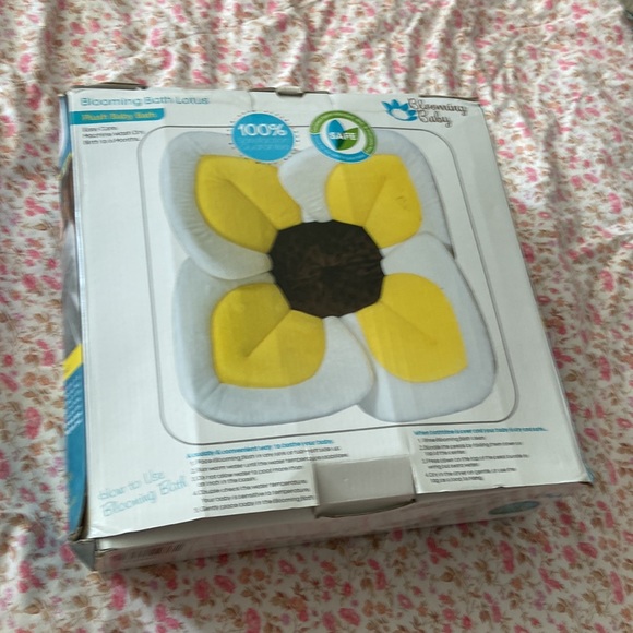 Blooming Baby Plush “Bath Lotus” Sink Bath Pad 0-6 months - Picture 16 of 16